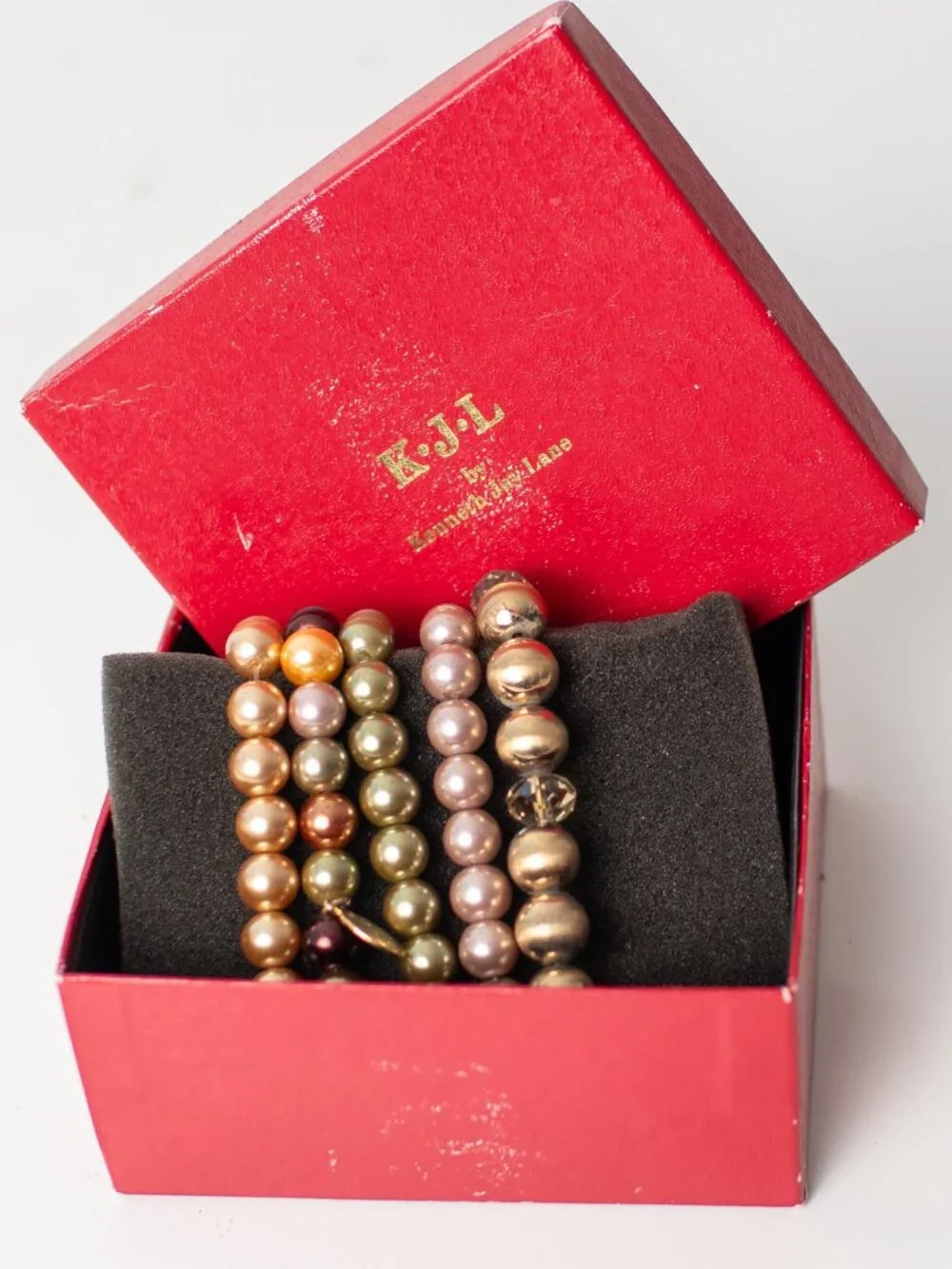 Vintage Kenneth Jay Lane Faux Pearl Lot of 5 Bracelets - Picture 3 of 3
